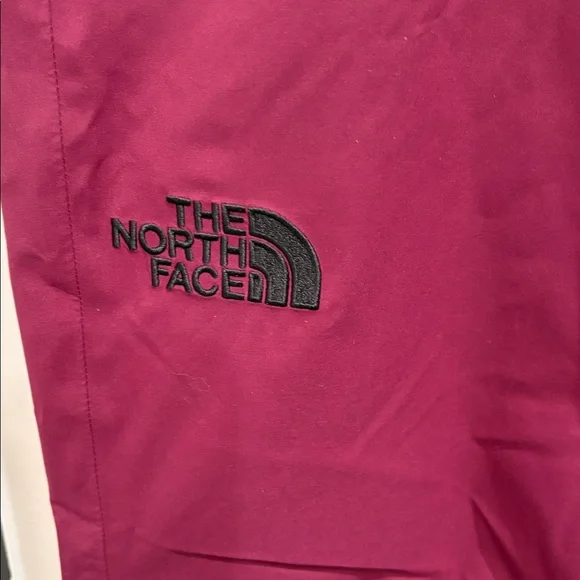 The North Face Men’s Maroon Ski Snow Pants - Picture 3 of 9